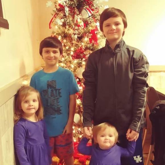 Meet your Posher, Jillian - Picture 1 of 1